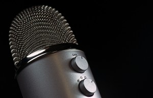 microphone-1172260_1280